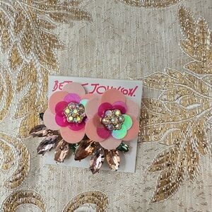 NWT 📸 Betsy Johnson Earrings